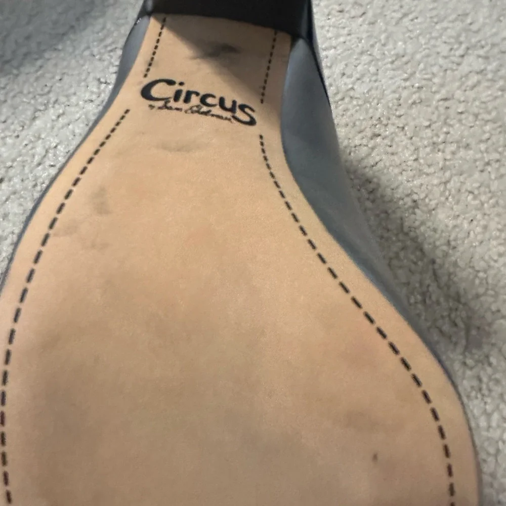 Black and Silver Peep Toe Heels - Picture 3 of 3